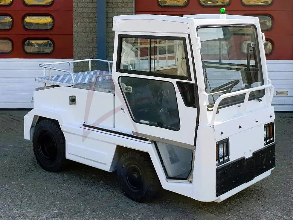 CHARLATTE T135 AC - Gepäckschlepper: das Bild 4 CHARLATTE T135 AC - Gepäckschlepper: das Bild 4