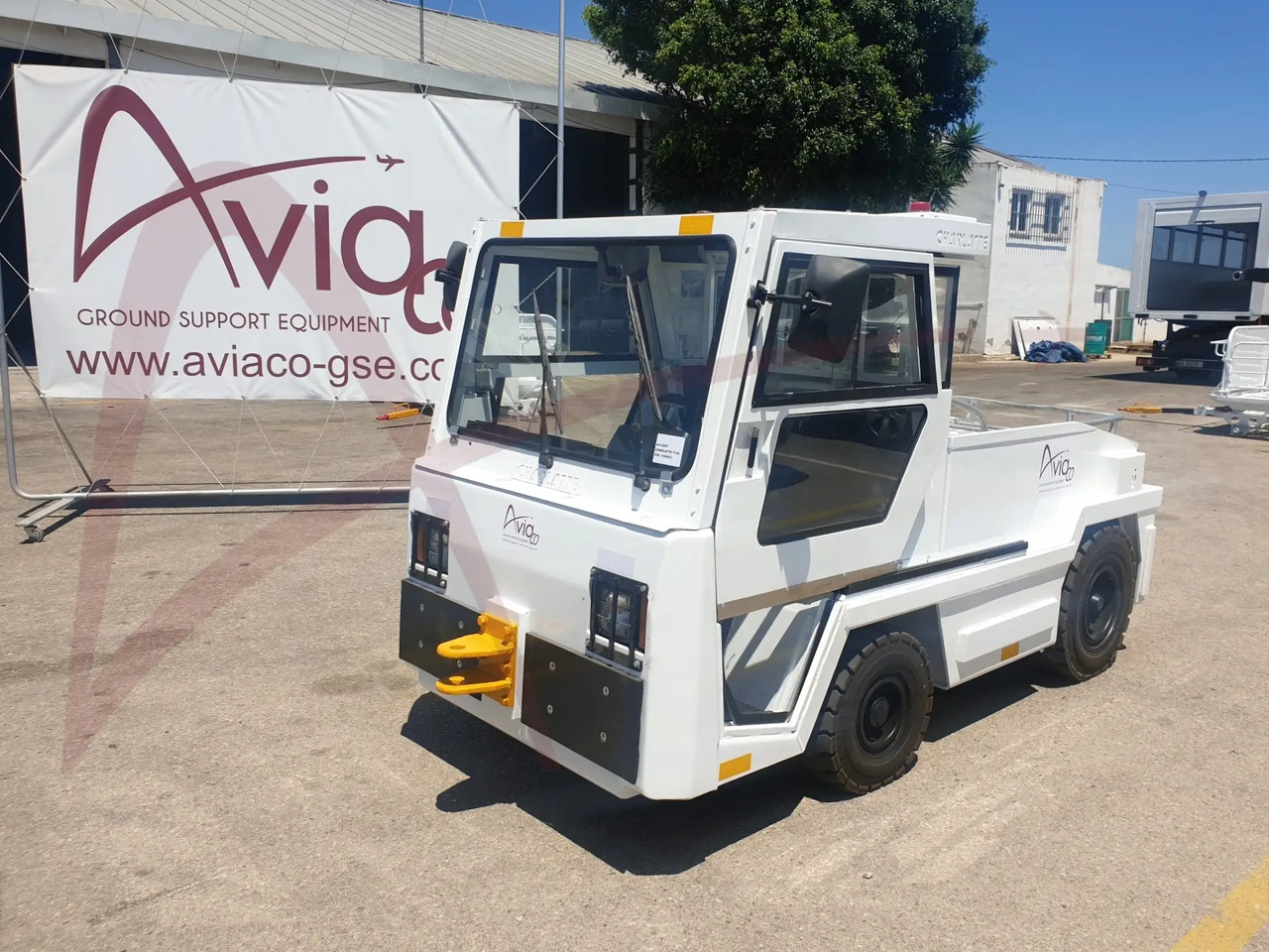 CHARLATTE T135 AC - Gepäckschlepper: das Bild 4 CHARLATTE T135 AC - Gepäckschlepper: das Bild 4