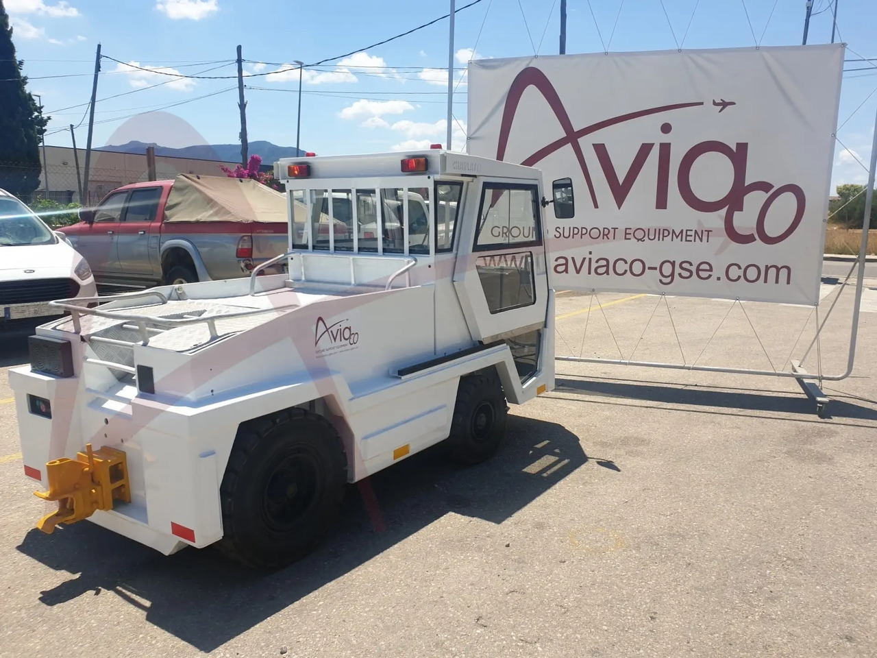 CHARLATTE T135 AC - Gepäckschlepper: das Bild 2 CHARLATTE T135 AC - Gepäckschlepper: das Bild 2