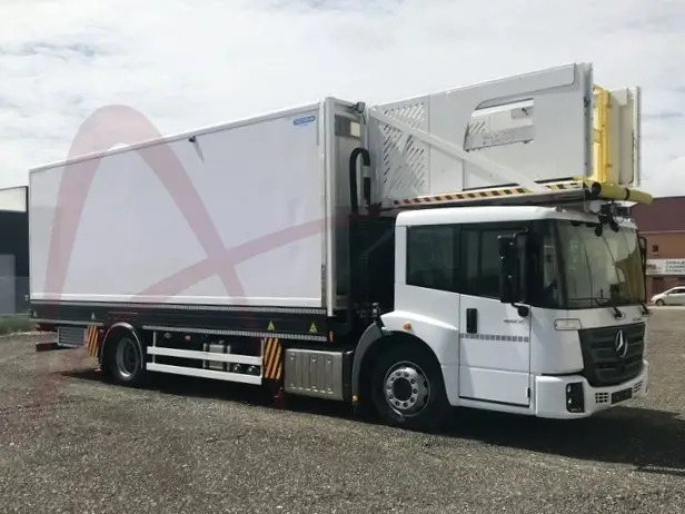TECNOVE ECONIC 1827 - Catering-Fahrzeug: das Bild 3 TECNOVE ECONIC 1827 - Catering-Fahrzeug: das Bild 3