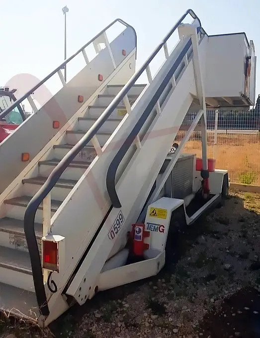 TEMG TG2244 - Passagiertreppe: das Bild 1 TEMG TG2244 - Passagiertreppe: das Bild 1