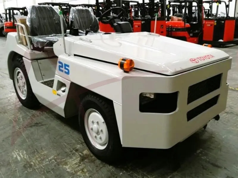 TOYOTA 02-2TD25 - Gepäckschlepper: das Bild 1 TOYOTA 02-2TD25 - Gepäckschlepper: das Bild 1