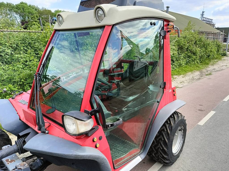 Landwirtschaftlicher Anhänger Aebi TT210 terratrac maaier mower pto front hef kubota: das Bild 13