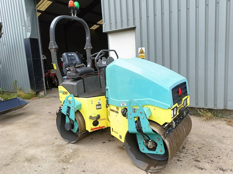 Ammann ARX 26 -2 double drum roller compactor wals - Walzen: das Bild 1 Ammann ARX 26 -2 double drum roller compactor wals - Walzen: das Bild 1
