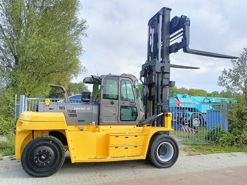 Hyundai 160 D-9 heftruck forklift stapler 16 ton CE - Dieselstapler: das Bild 1 Hyundai 160 D-9 heftruck forklift stapler 16 ton CE - Dieselstapler: das Bild 1