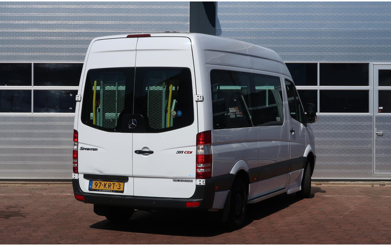 Mercedes-Benz Sprinter 311 2.2 CDI 366 HD AUT/ LIFT/ 9PERS/ VENTILATIE/ AIRCO - PKW: das Bild 4 Mercedes-Benz Sprinter 311 2.2 CDI 366 HD AUT/ LIFT/ 9PERS/ VENTILATIE/ AIRCO - PKW: das Bild 4