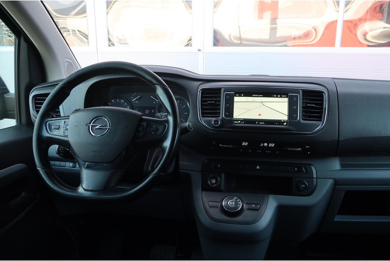Innenraum Bild 2: Kleintransporter Opel Vivaro 2.0 CDTI L3H1 Innovation AUT/ LED/ CAMERA/ NAVI/ CRUISE/ CLIMA/ TREKHAAK