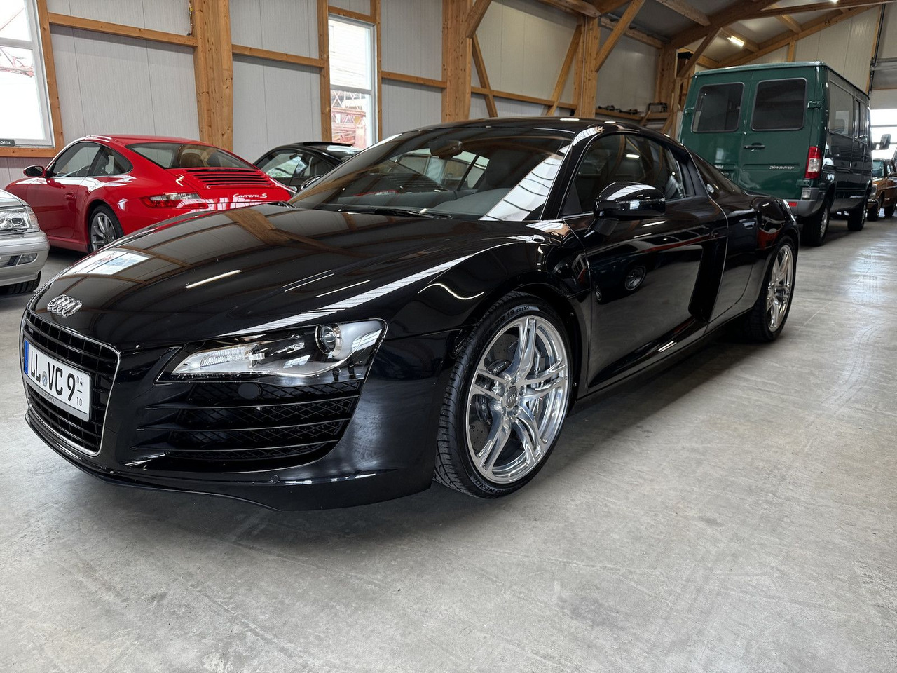 Audi R8 4.2 FSI V8 quattro Coupé - PKW: das Bild 1 Audi R8 4.2 FSI V8 quattro Coupé - PKW: das Bild 1
