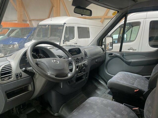 MERCEDES-BENZ Sprinter 313 CDI Doka 4x4 Allrad 1.Hand... - Planen Transporter, Transporter mit Doppelkabine: das Bild 3 MERCEDES-BENZ Sprinter 313 CDI Doka 4x4 Allrad 1.Hand... - Planen Transporter, Transporter mit Doppelkabine: das Bild 3