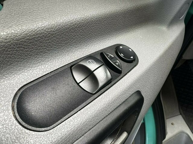 Pritsche Transporter MERCEDES-BENZ Sprinter 513 CDI 4x4 Allrad Pritsche Top!...: das Bild 11 Pritsche Transporter MERCEDES-BENZ Sprinter 513 CDI 4x4 Allrad Pritsche Top!...: das Bild 11