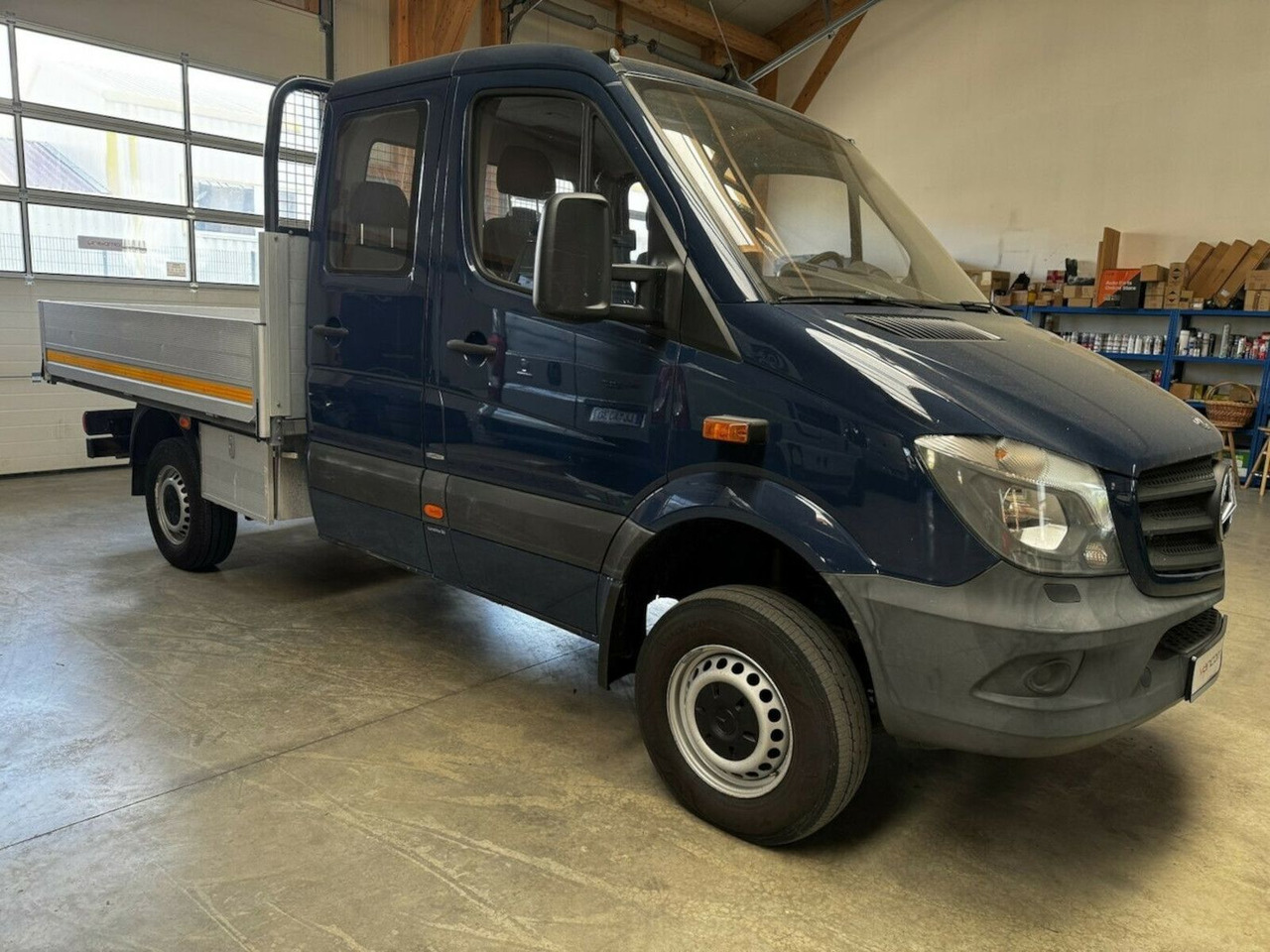 Mercedes-Benz Sprinter 313 CDI Doka 4x4 Autom. AHK 3.5t - Pritsche Transporter, Transporter mit Doppelkabine: das Bild 4 Mercedes-Benz Sprinter 313 CDI Doka 4x4 Autom. AHK 3.5t - Pritsche Transporter, Transporter mit Doppelkabine: das Bild 4