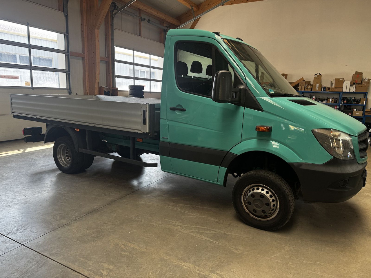 Mercedes-Benz Sprinter 513 CDI 4x4 Allrad Pritsche 3.5t - Pritsche Transporter: das Bild 5 Mercedes-Benz Sprinter 513 CDI 4x4 Allrad Pritsche 3.5t - Pritsche Transporter: das Bild 5