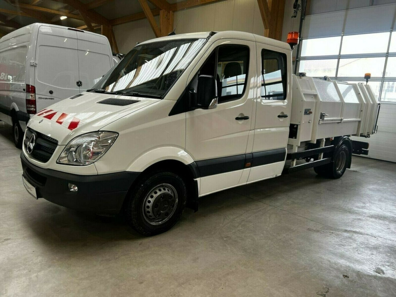 Mercedes-Benz Sprinter 516 CDI Doka LR ZÖLLER Müllpresse Mercedes-Benz Sprinter 516 CDI ZÖLLER-HAGEMANN Müllwagen - Müllwagen: das Bild 5 Mercedes-Benz Sprinter 516 CDI Doka LR ZÖLLER Müllpresse Mercedes-Benz Sprinter 516 CDI ZÖLLER-HAGEMANN Müllwagen - Müllwagen: das Bild 5