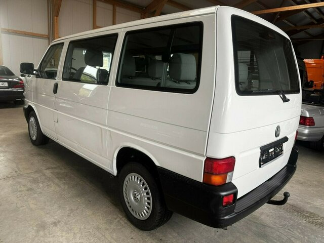 VW T4 Caravelle 2.5 TDI Syncro Sperre 1. Hand!... - Kleinbus, Personentransporter: das Bild 2 VW T4 Caravelle 2.5 TDI Syncro Sperre 1. Hand!... - Kleinbus, Personentransporter: das Bild 2