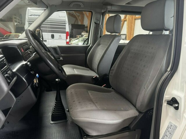 VW T4 Caravelle 2.5 TDI Syncro Sperre 1. Hand!... - Kleinbus, Personentransporter: das Bild 5 VW T4 Caravelle 2.5 TDI Syncro Sperre 1. Hand!... - Kleinbus, Personentransporter: das Bild 5