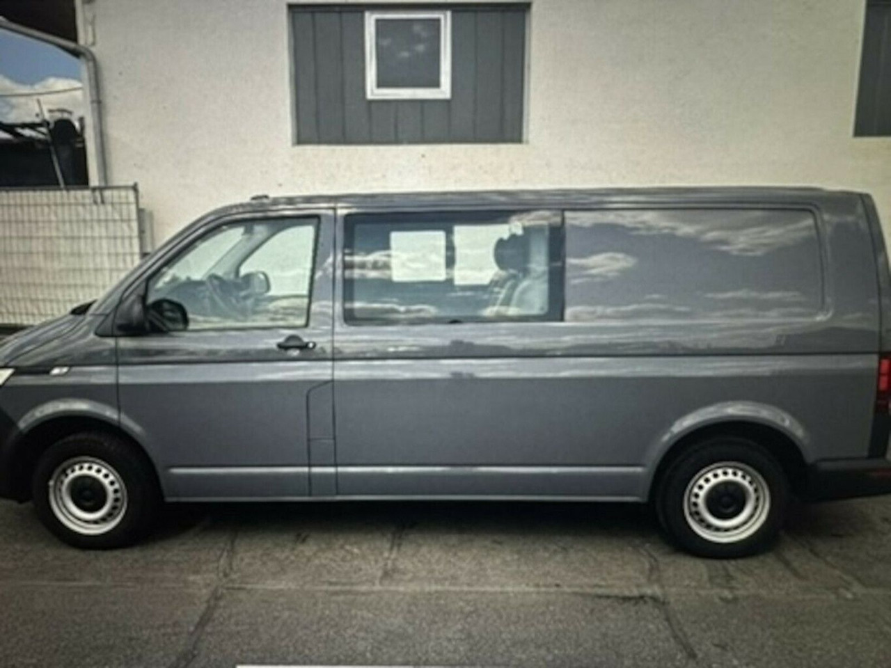 Volkswagen T6.1 LKW lang 6-Sitzer 2.0 TDI 4Motion - PKW: das Bild 5 Volkswagen T6.1 LKW lang 6-Sitzer 2.0 TDI 4Motion - PKW: das Bild 5