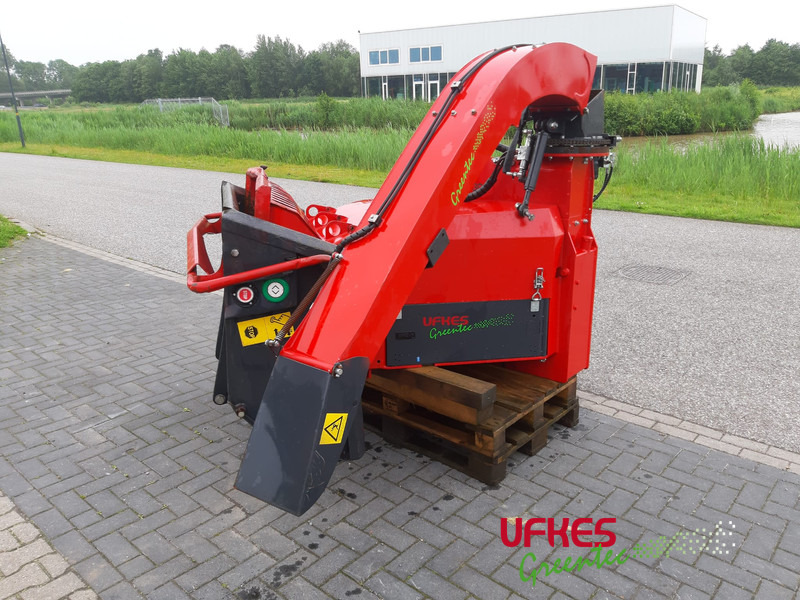 Greentec Cheetah 30 Unimog - Holzschredder: das Bild 4 Greentec Cheetah 30 Unimog - Holzschredder: das Bild 4