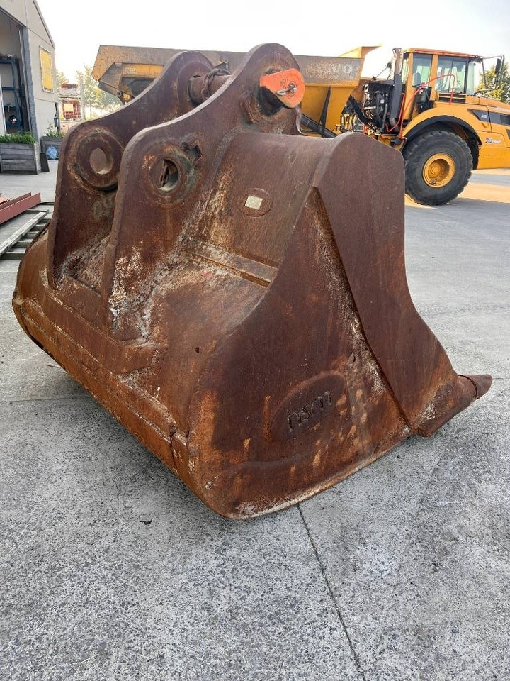 HSM 3.8 m3 - Schaufel für Baumaschine: das Bild 4 HSM 3.8 m3 - Schaufel für Baumaschine: das Bild 4