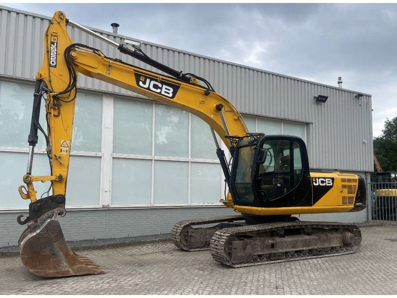JCB JS 220 N LC 2012 CE - Kettenbagger: das Bild 2 JCB JS 220 N LC 2012 CE - Kettenbagger: das Bild 2