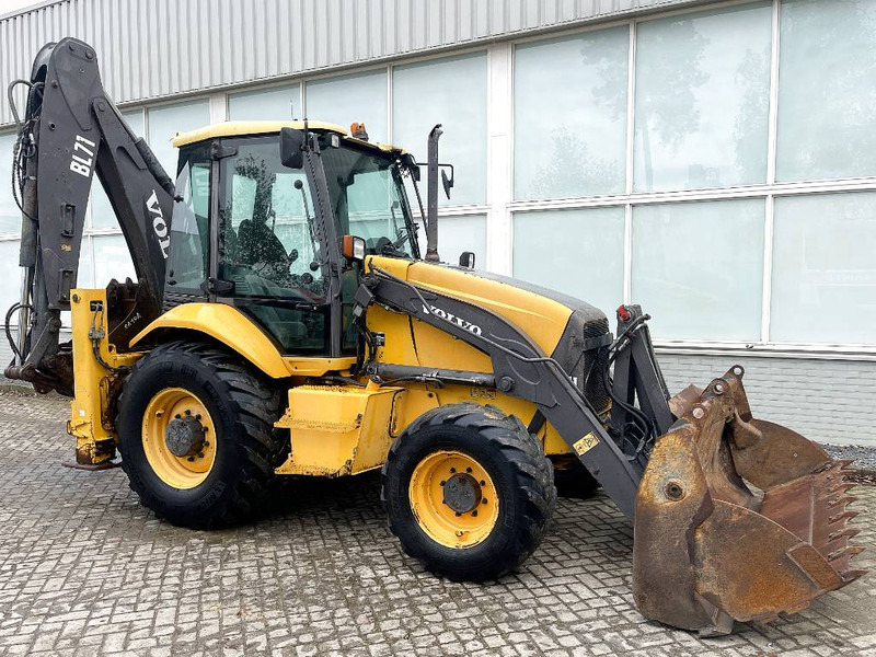 Volvo BL71 - Baggerlader: das Bild 4 Volvo BL71 - Baggerlader: das Bild 4