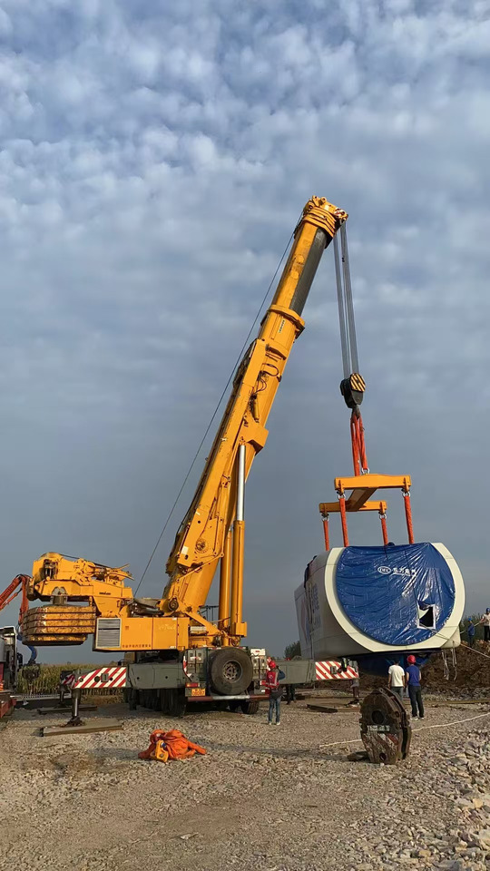 Liebherr LTM1500-8 Used Mobile Crane 500 ton Lifting Hydraulic Truck Crane - Mobilkran: das Bild 2 Liebherr LTM1500-8 Used Mobile Crane 500 ton Lifting Hydraulic Truck Crane - Mobilkran: das Bild 2