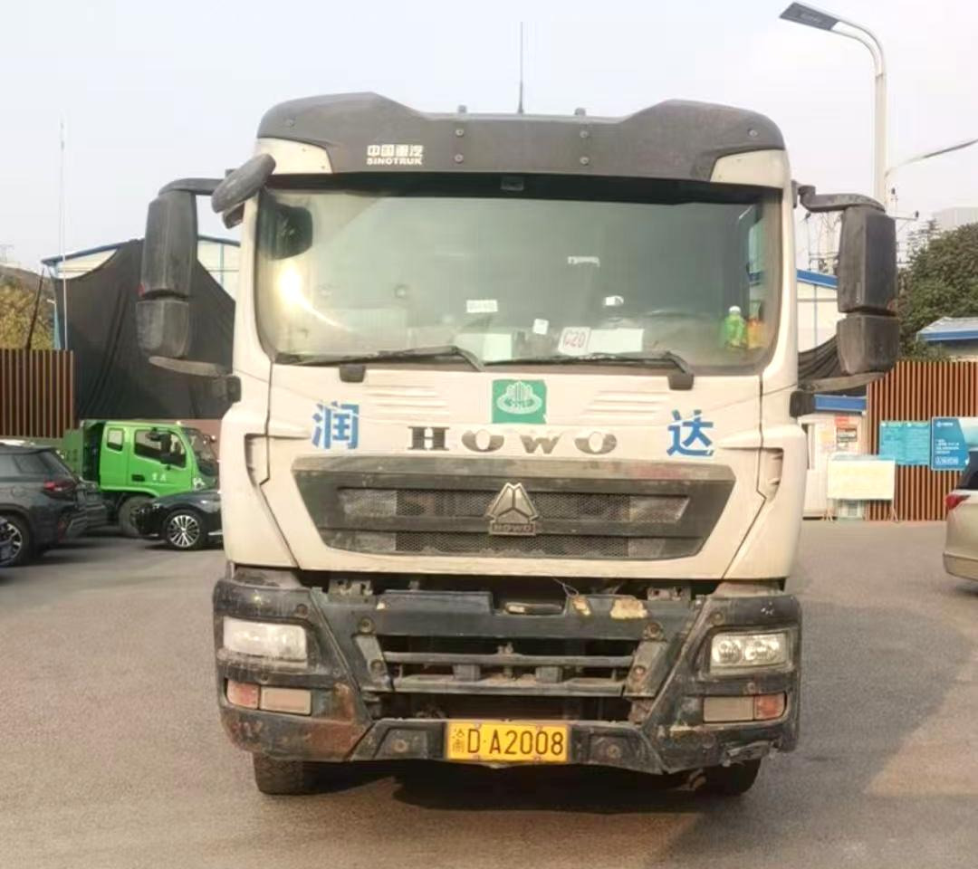 XCMG Factory Concrete Truck Mixer Drum 12m³ G4804B Concrete Machinery Mobile cConcrete Mixer Truck - Fahrmischer: das Bild 3 XCMG Factory Concrete Truck Mixer Drum 12m³ G4804B Concrete Machinery Mobile cConcrete Mixer Truck - Fahrmischer: das Bild 3