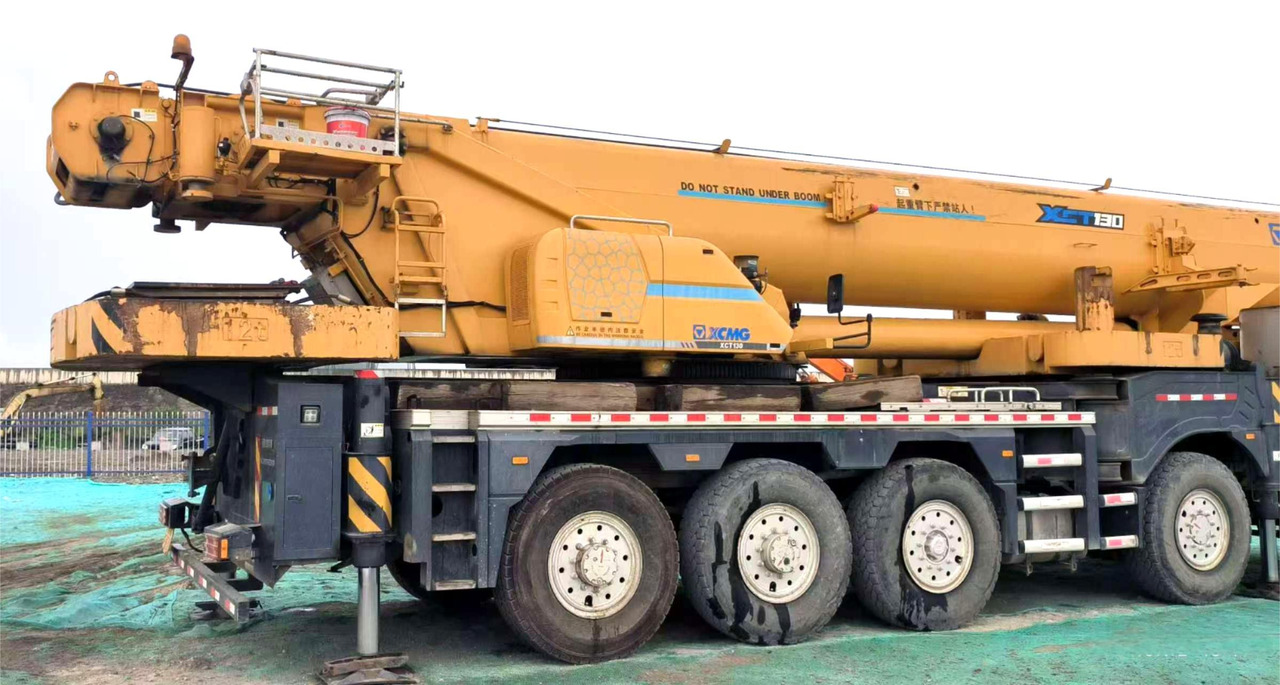XCMG Official Second Hand 100 ton Mobile Crane XCT100 Hydraulic Pickup Truck Crane Price - Mobilkran: das Bild 3 XCMG Official Second Hand 100 ton Mobile Crane XCT100 Hydraulic Pickup Truck Crane Price - Mobilkran: das Bild 3