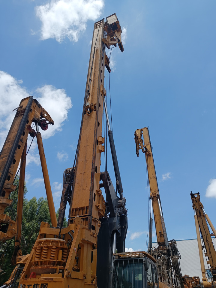 XCMG Official Second Hand 2020 Year XR240E Rotary Drilling Crawler Drilling Machine With Best Sale - Bohrgerät: das Bild 3 XCMG Official Second Hand 2020 Year XR240E Rotary Drilling Crawler Drilling Machine With Best Sale - Bohrgerät: das Bild 3