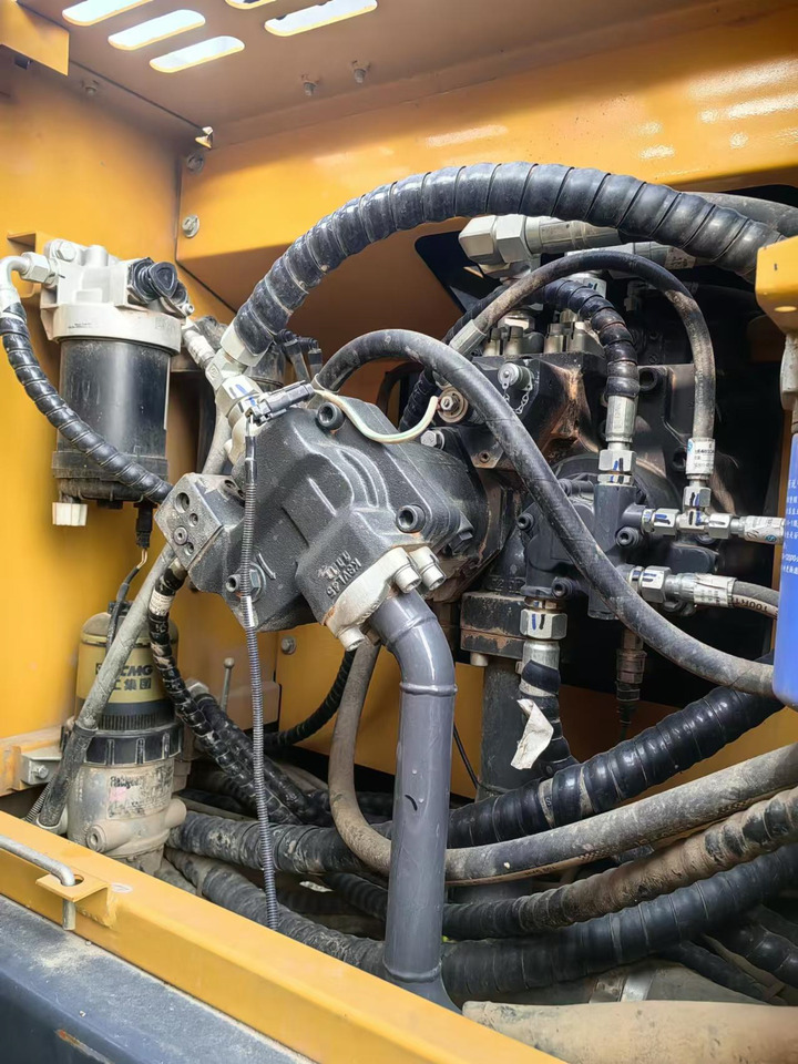 XCMG Official Second Hand Rotary Drill Machine XR160E Small Crawler Drill Rig Hot Sale - Bohrgerät: das Bild 3 XCMG Official Second Hand Rotary Drill Machine XR160E Small Crawler Drill Rig Hot Sale - Bohrgerät: das Bild 3
