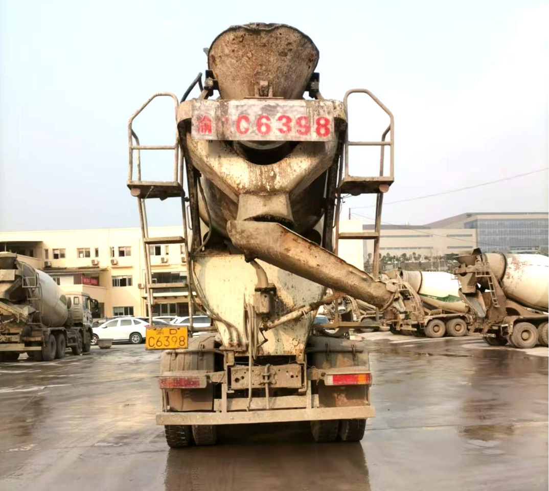 XCMG Official Used Concrete Mixer Truck G4804b 12cubic Cement Mixer Machine - Fahrmischer: das Bild 4 XCMG Official Used Concrete Mixer Truck G4804b 12cubic Cement Mixer Machine - Fahrmischer: das Bild 4
