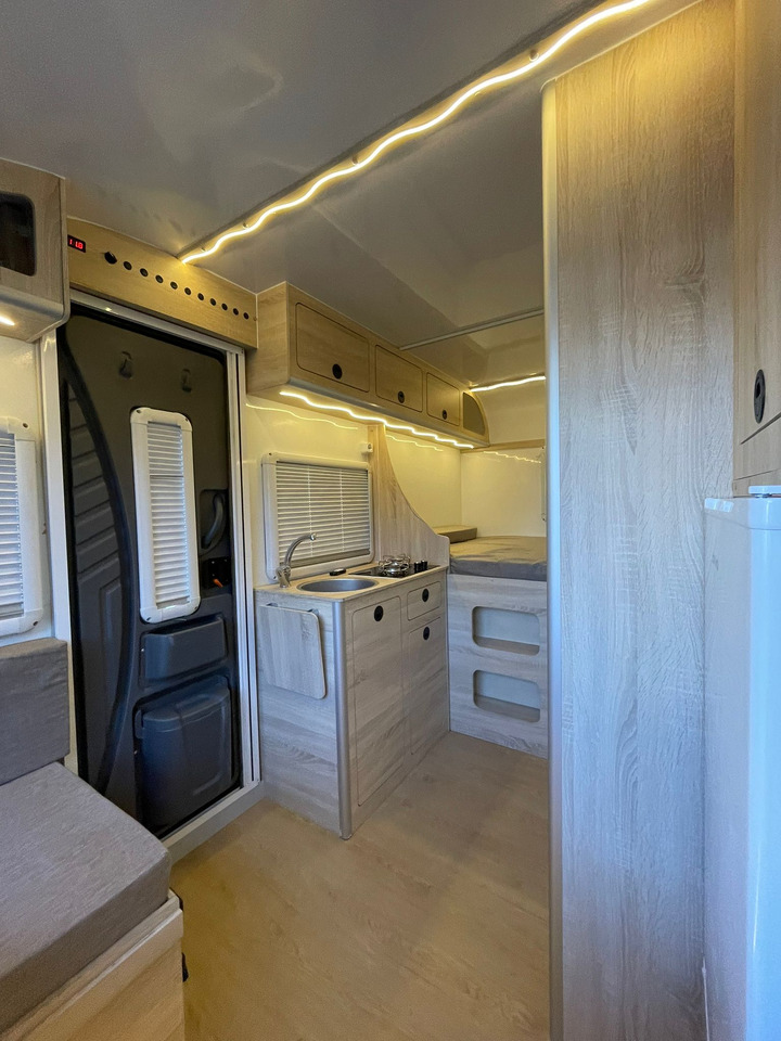 KAMPKON 414 C (STABLE BED) - Wohnwagen: das Bild 3 KAMPKON 414 C (STABLE BED) - Wohnwagen: das Bild 3