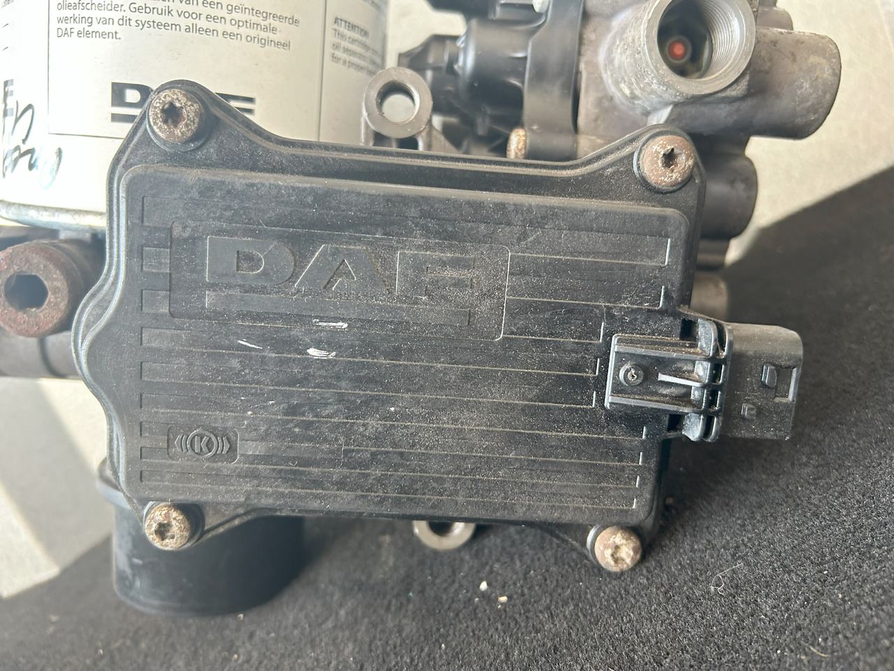 DAF CF XF 106 480 APU KIT ZEL2100 1973210 ( ELA1000 + AE6000) - Bremsventil: das Bild 3 DAF CF XF 106 480 APU KIT ZEL2100 1973210 ( ELA1000 + AE6000) - Bremsventil: das Bild 3