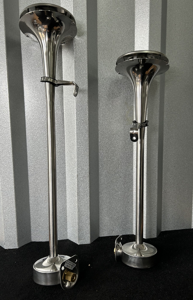 FIAMM 2 TRUMPETS, SHORT + LONG + ASSEMBLY KIT FIAMM, ORIGINAL FOR MERCEDES ACTROS MP5 - Universalteil: das Bild 4 FIAMM 2 TRUMPETS, SHORT + LONG + ASSEMBLY KIT FIAMM, ORIGINAL FOR MERCEDES ACTROS MP5 - Universalteil: das Bild 4