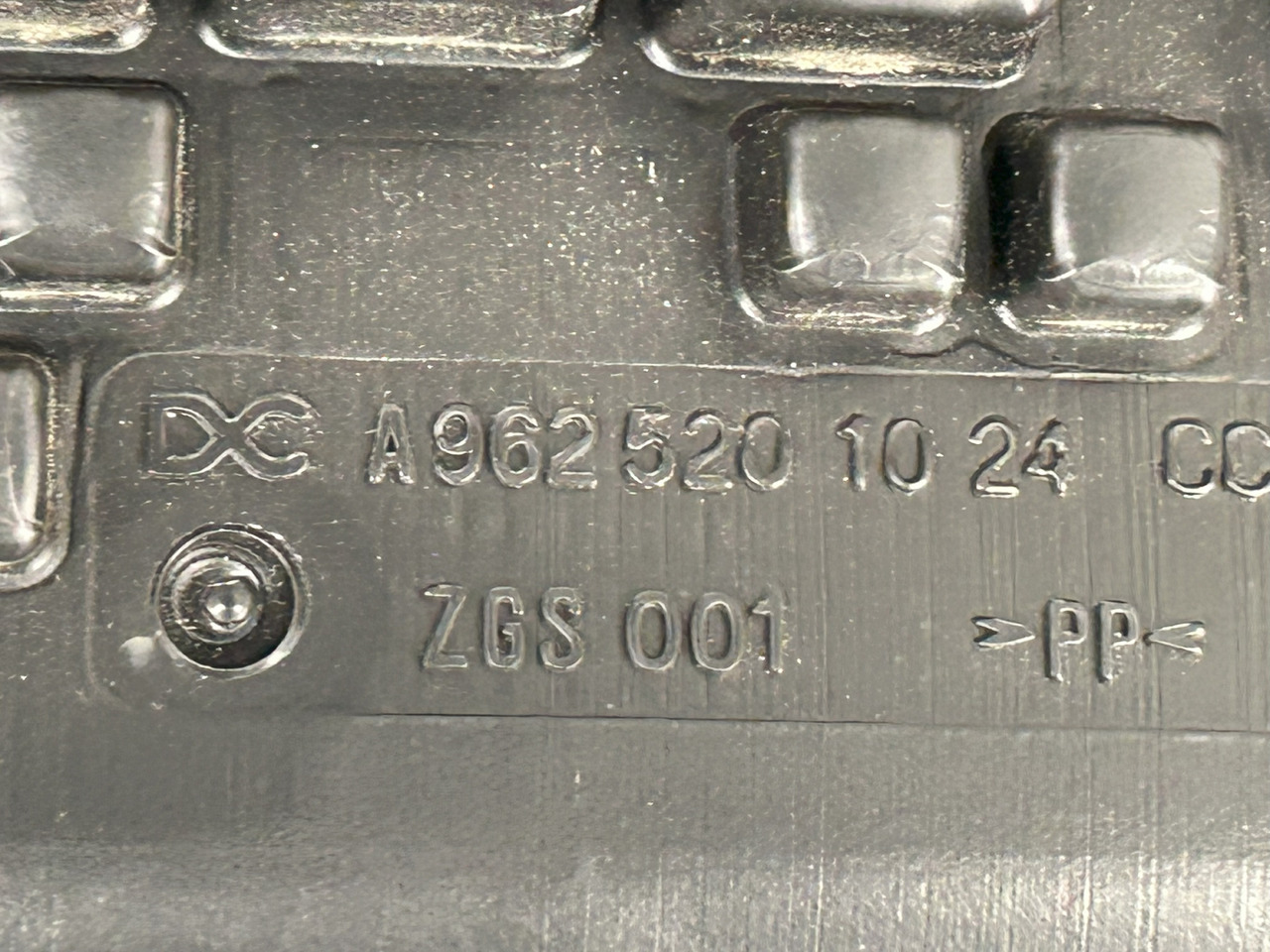 MERCEDES-BENZ ACTROS MP4 MP5 GEARBOX SOUND PROTECTION ECOLOGY - Getriebe und Teile: das Bild 4 MERCEDES-BENZ ACTROS MP4 MP5 GEARBOX SOUND PROTECTION ECOLOGY - Getriebe und Teile: das Bild 4