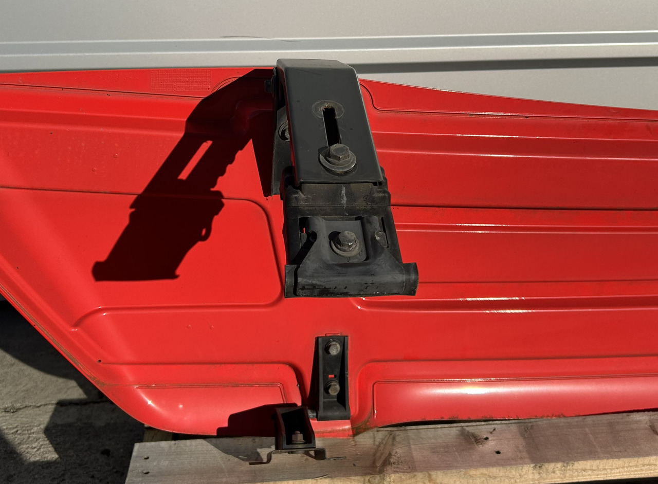 MERCEDES-BENZ ACTROS MP4 SPOILER - Aeropack/ Spoiler für LKW: das Bild 4 MERCEDES-BENZ ACTROS MP4 SPOILER - Aeropack/ Spoiler für LKW: das Bild 4