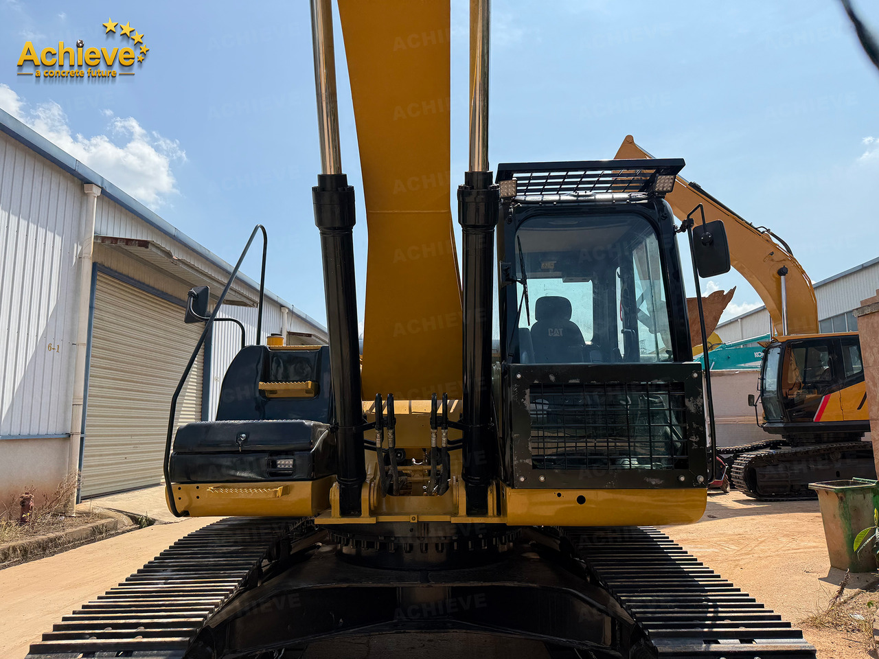 Bagger CATERPILLAR CAT 329D2L Rebuild 502.7h 158kw 1.54m³ C7.1ATAAC【ACHIEVE】 TOP CONDITION!!!: das Bild 8 Bagger CATERPILLAR CAT 329D2L Rebuild 502.7h 158kw 1.54m³ C7.1ATAAC【ACHIEVE】 TOP CONDITION!!!: das Bild 8