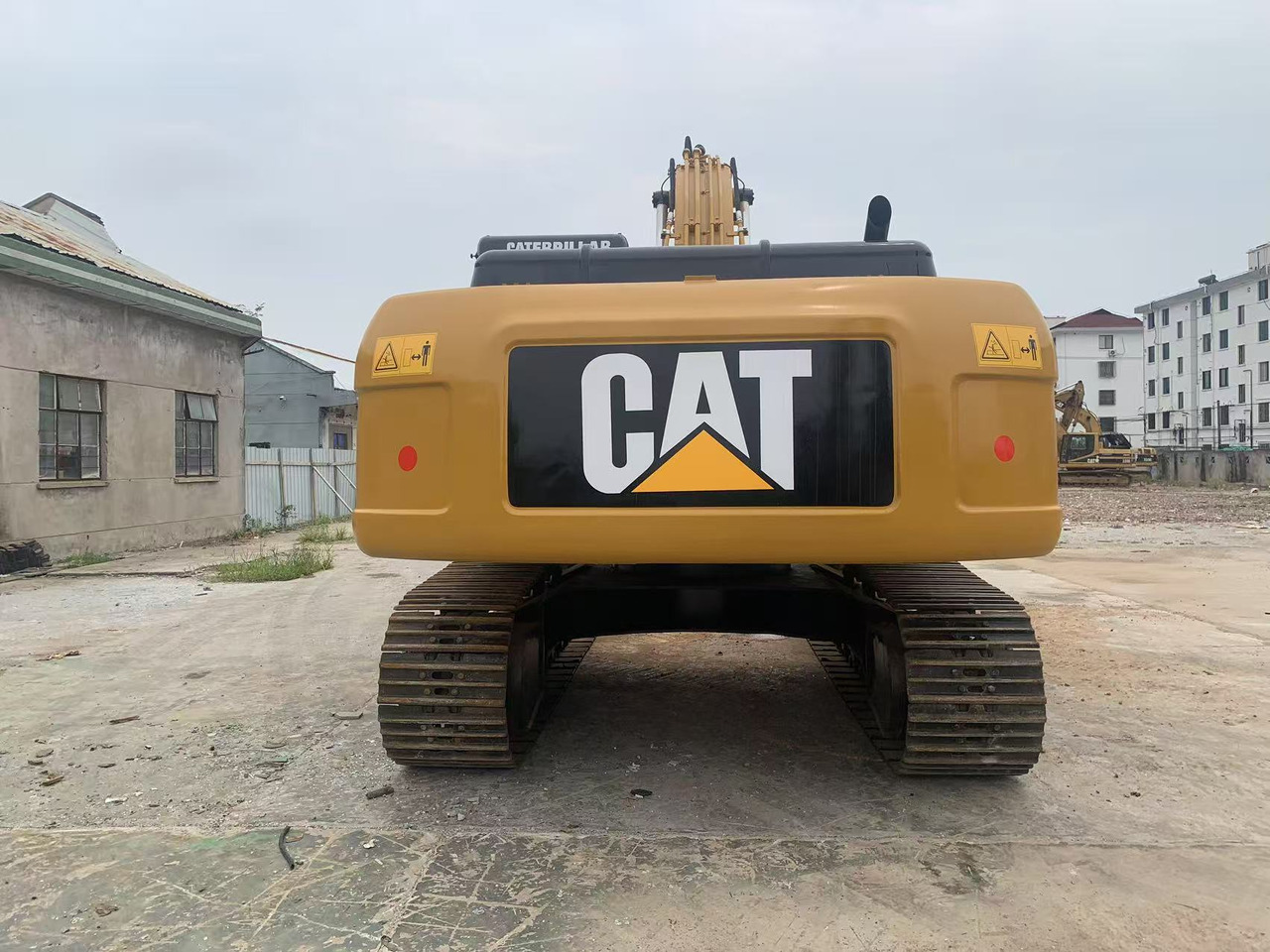Caterpillar 330C, 330D Excavator 30 ton Japan Origin Mining Machine - Kettenbagger: das Bild 5 Caterpillar 330C, 330D Excavator 30 ton Japan Origin Mining Machine - Kettenbagger: das Bild 5