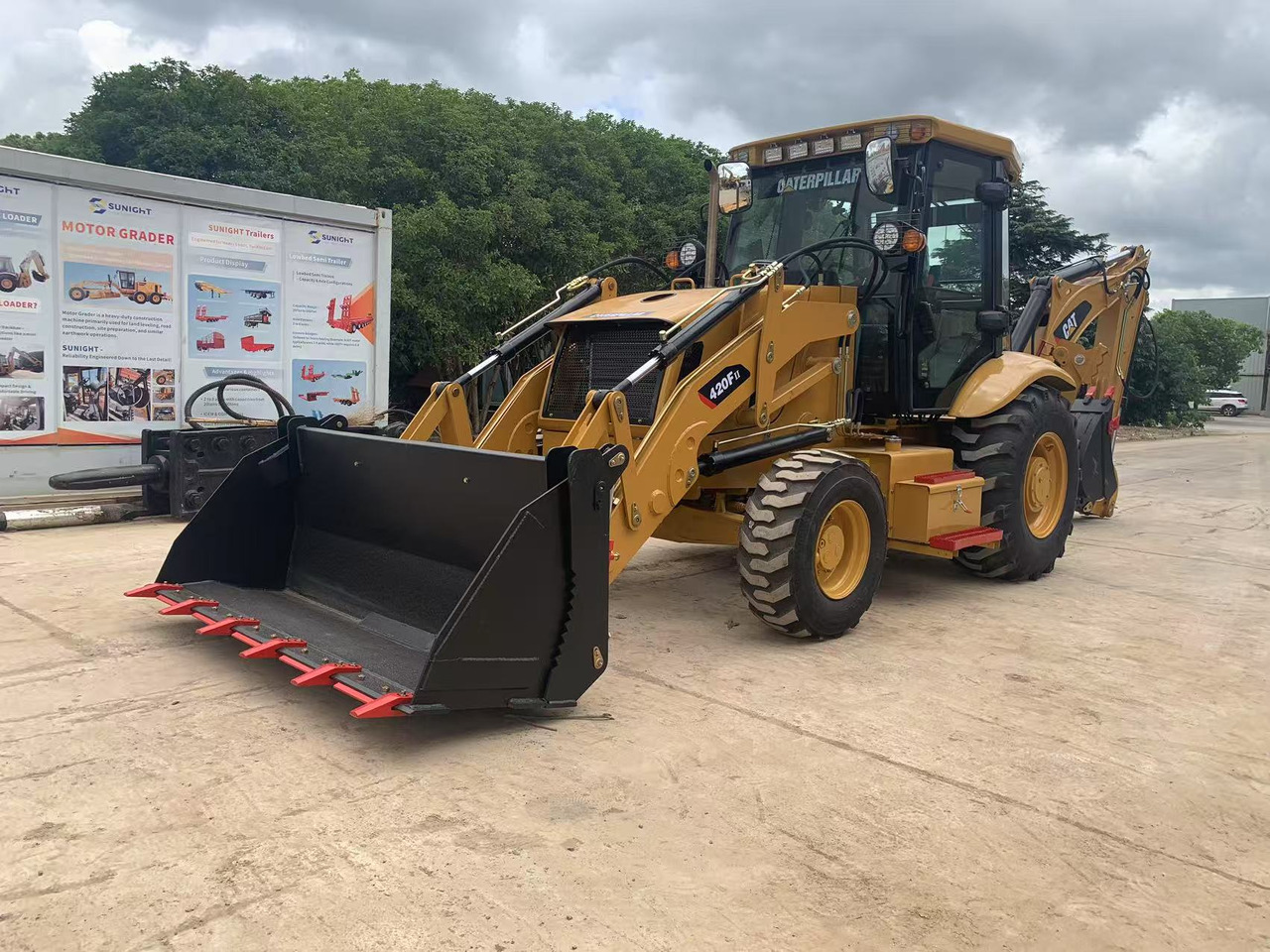 Caterpillar 420F, 420F2 Backhoe Loader with Telescopic Boom - Baggerlader: das Bild 2 Caterpillar 420F, 420F2 Backhoe Loader with Telescopic Boom - Baggerlader: das Bild 2