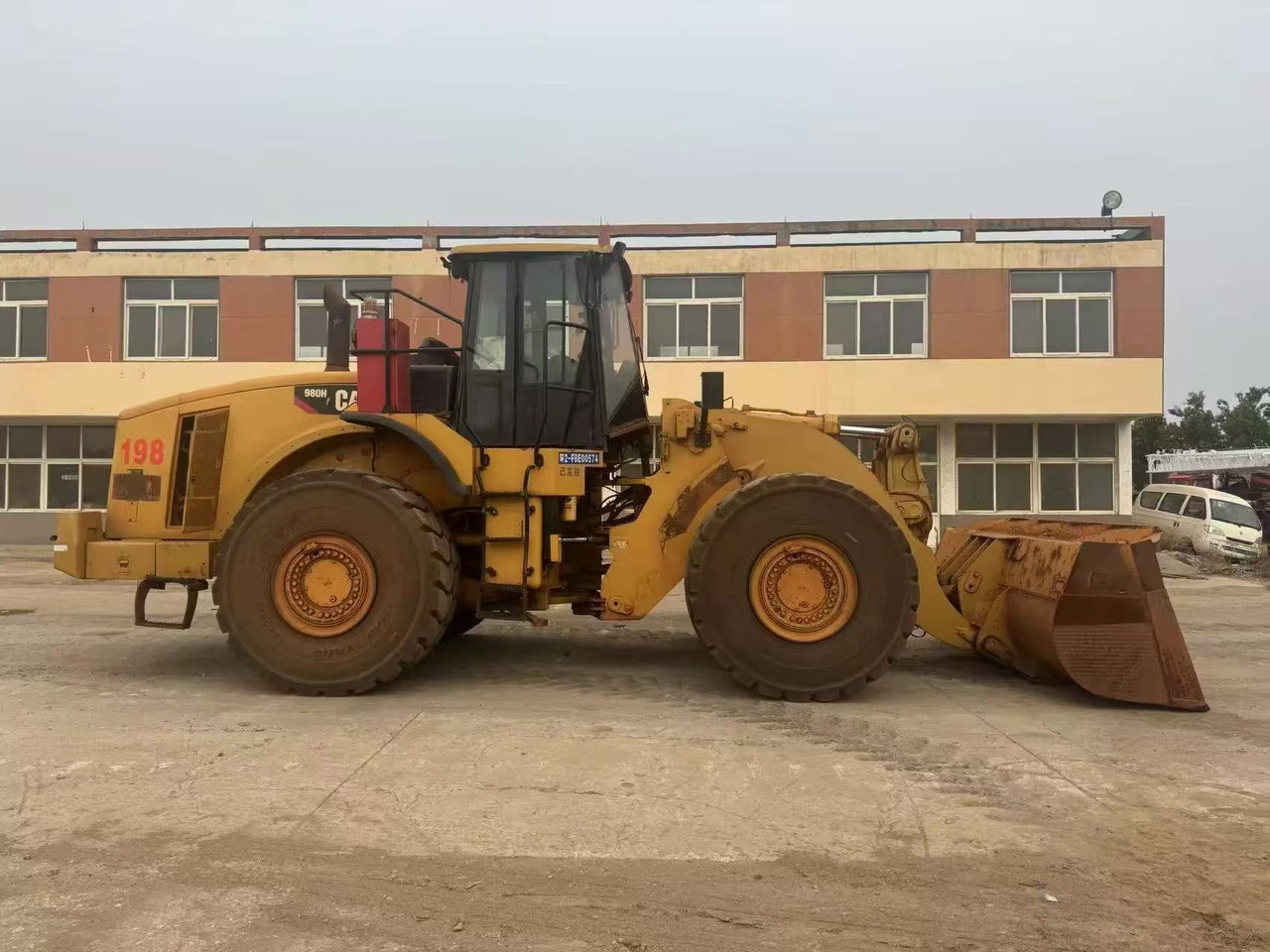 Caterpillar Secondhand Payloader CAT 988H - Radlader: das Bild 4 Caterpillar Secondhand Payloader CAT 988H - Radlader: das Bild 4
