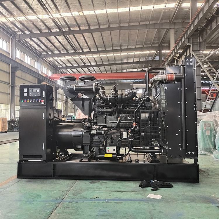 Cummins Generator Set 200KVA, 300KVA, 400KVA, 500KVA Silent Type Geneset - Stromgenerator: das Bild 1 Cummins Generator Set 200KVA, 300KVA, 400KVA, 500KVA Silent Type Geneset - Stromgenerator: das Bild 1