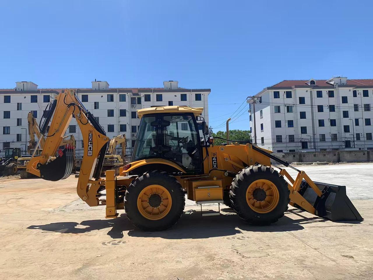 JCB Backhoe Loader 4CX, 4DX Good Price on Sale - Baggerlader: das Bild 2 JCB Backhoe Loader 4CX, 4DX Good Price on Sale - Baggerlader: das Bild 2