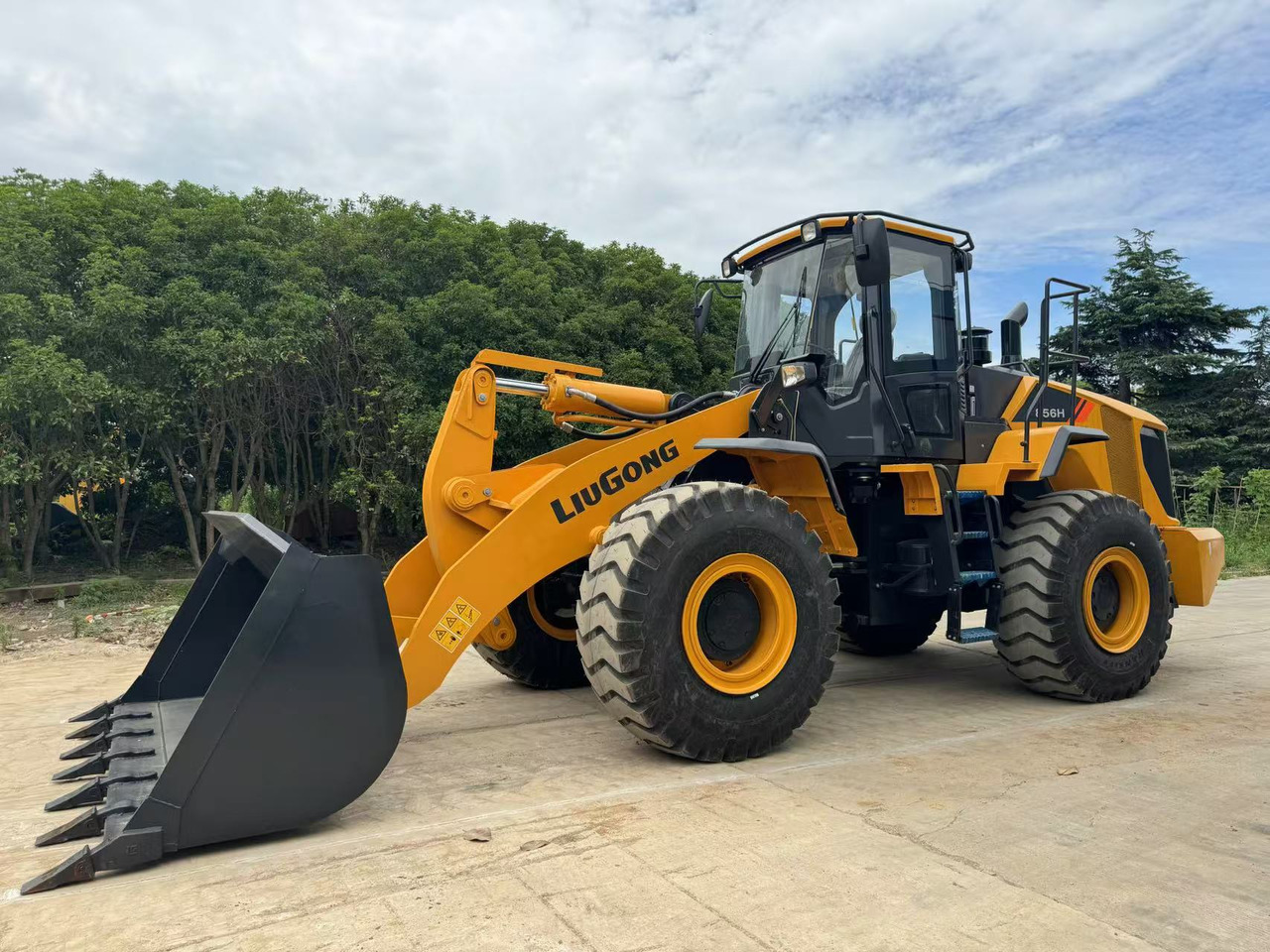 LIUGONG Used Wheel Loader LIUGONG 856H 5Ton Loader for Sale - Radlader: das Bild 3 LIUGONG Used Wheel Loader LIUGONG 856H 5Ton Loader for Sale - Radlader: das Bild 3