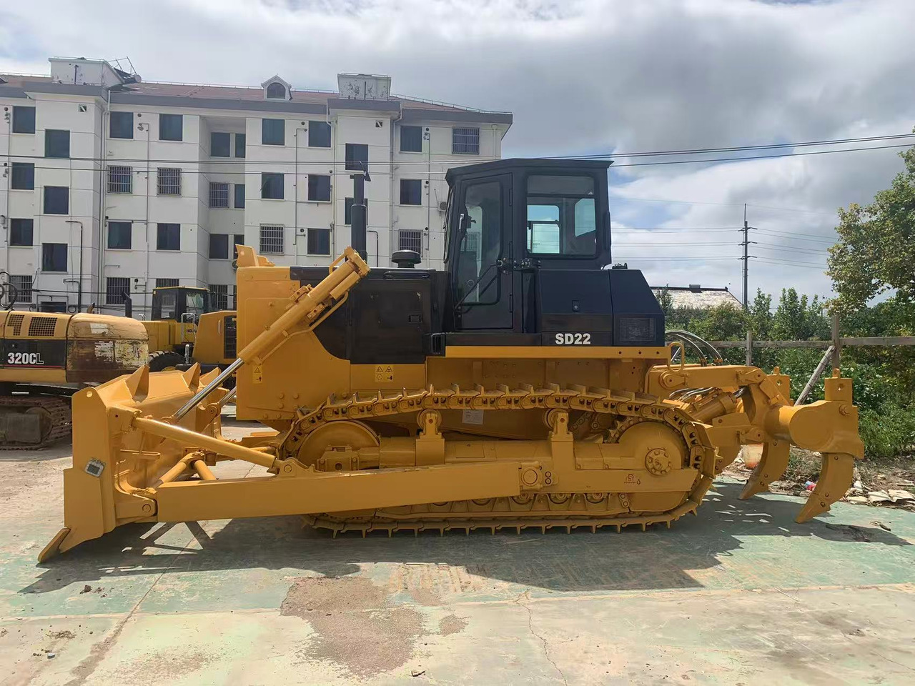 SHANTUI Bulldozer SD22, SD32, SD16 Secondhand Condition - Bulldozer: das Bild 2 SHANTUI Bulldozer SD22, SD32, SD16 Secondhand Condition - Bulldozer: das Bild 2