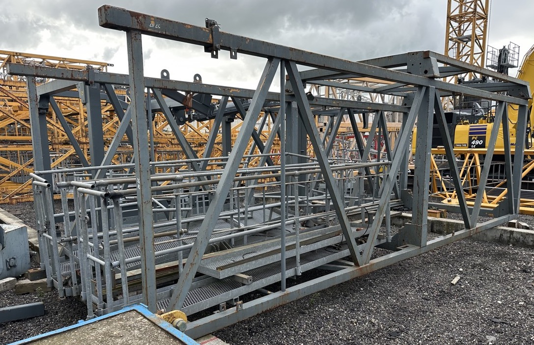 LIEBHERR 256HC/290HC telescopic cage - Baugeräte: das Bild 1 LIEBHERR 256HC/290HC telescopic cage - Baugeräte: das Bild 1