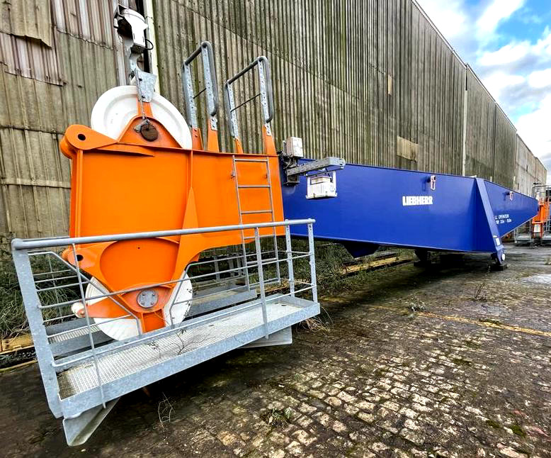 Liebherr LIEBHERR CBW 60/15 ST marine crane - Kran: das Bild 1 Liebherr LIEBHERR CBW 60/15 ST marine crane - Kran: das Bild 1