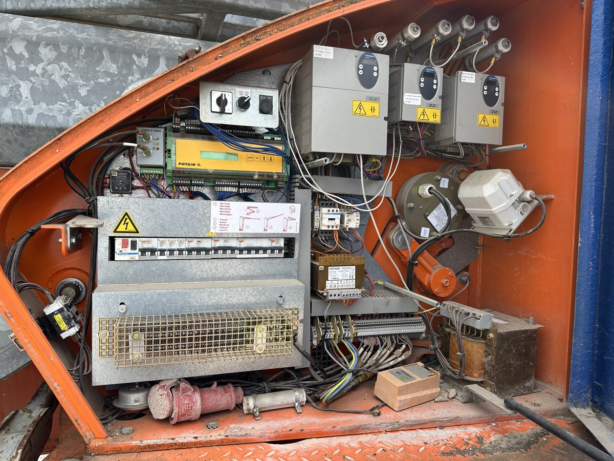 POTAIN IGO 13 - Schnelleinsatzkran: das Bild 2 POTAIN IGO 13 - Schnelleinsatzkran: das Bild 2