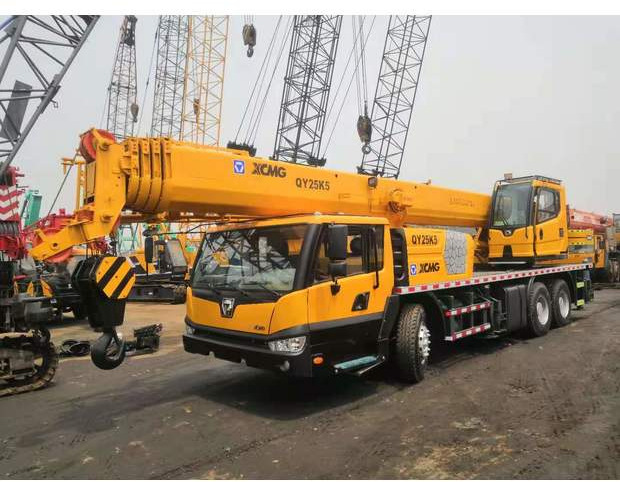 2021 XCMG QY25K5 - Mobilkran: das Bild 1 2021 XCMG QY25K5 - Mobilkran: das Bild 1
