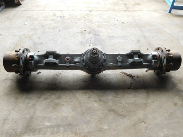 Liebherr APB765 - Achse und Teile: das Bild 1 Liebherr APB765 - Achse und Teile: das Bild 1