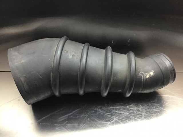 Ansaugrohr Liebherr Air Filter Hose: das Bild 9