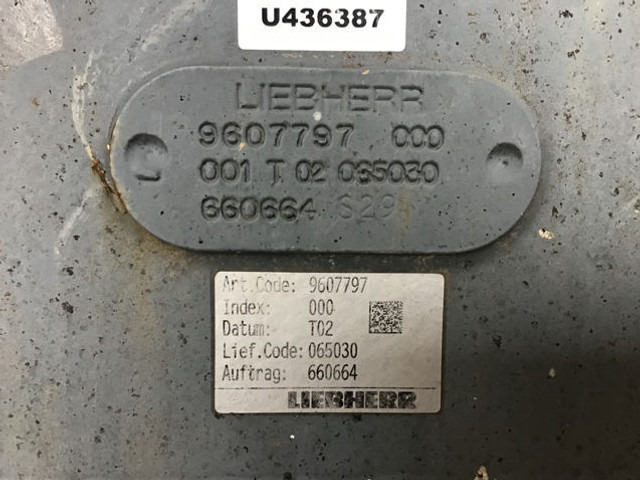 Liebherr Bucket - Schaufel: das Bild 4 Liebherr Bucket - Schaufel: das Bild 4